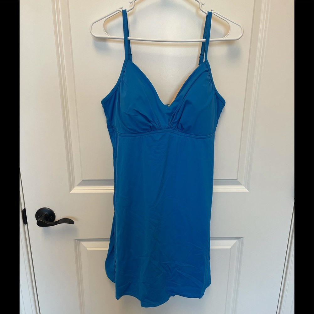 Lands End Swimdress, size 16L
